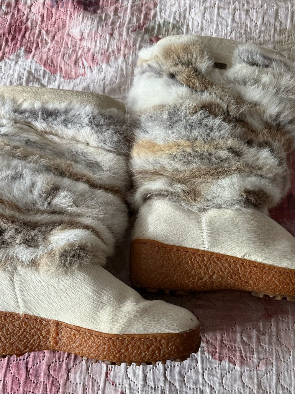 Oscar Real Fur Winter Boots - Cream and Brown